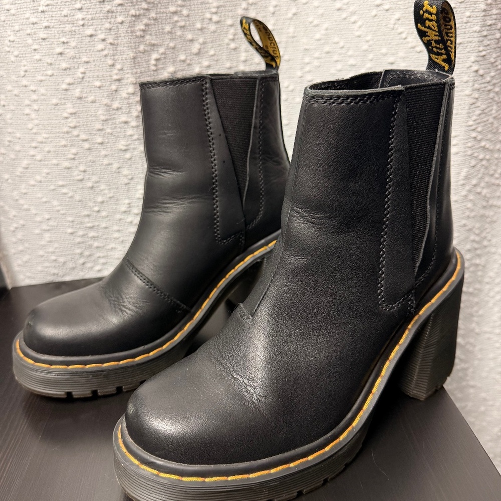 Doc Martens Spence Chelsea Boots